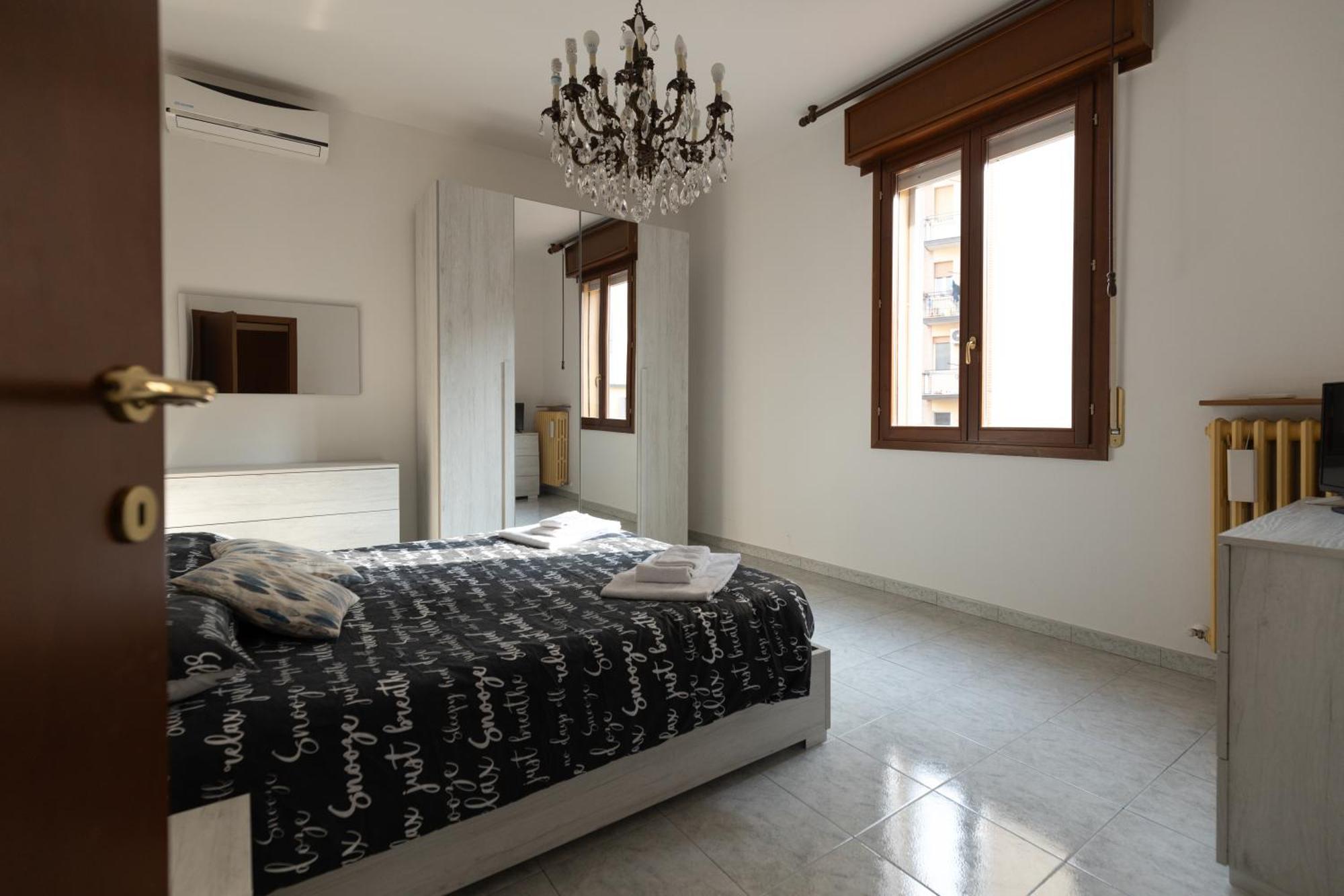 M.G. Home 2 A Un Passo Da Tutto Bologna Eksteriør billede